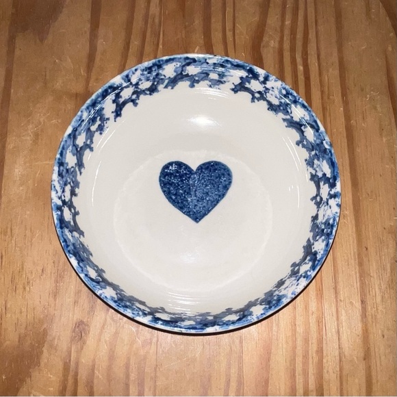 Folk Craft Hearts by Tienshan Vintage Spongware Stoneware Bowl - Picture 2 of 4